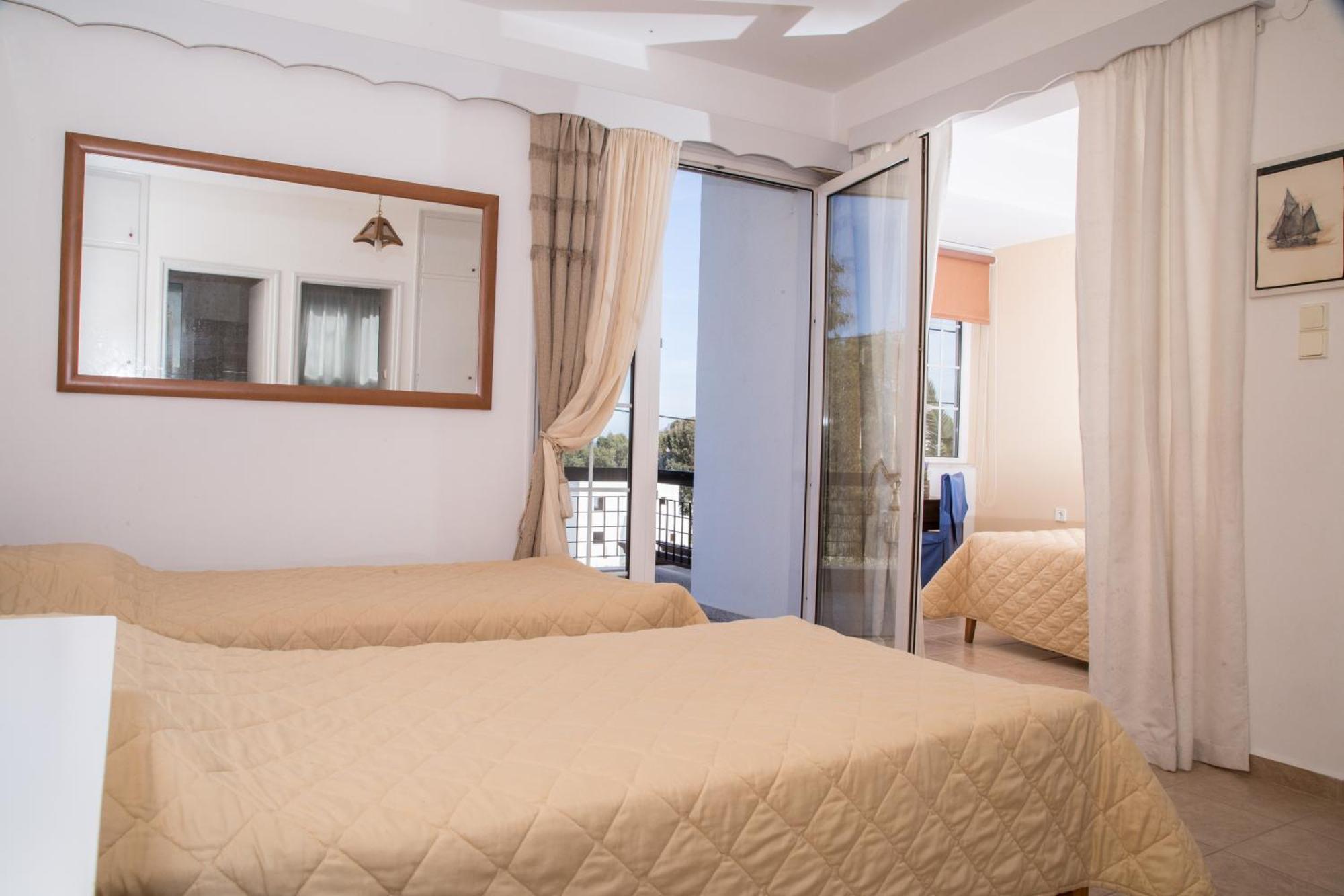 Hotel Elena Алинда Экстерьер фото
