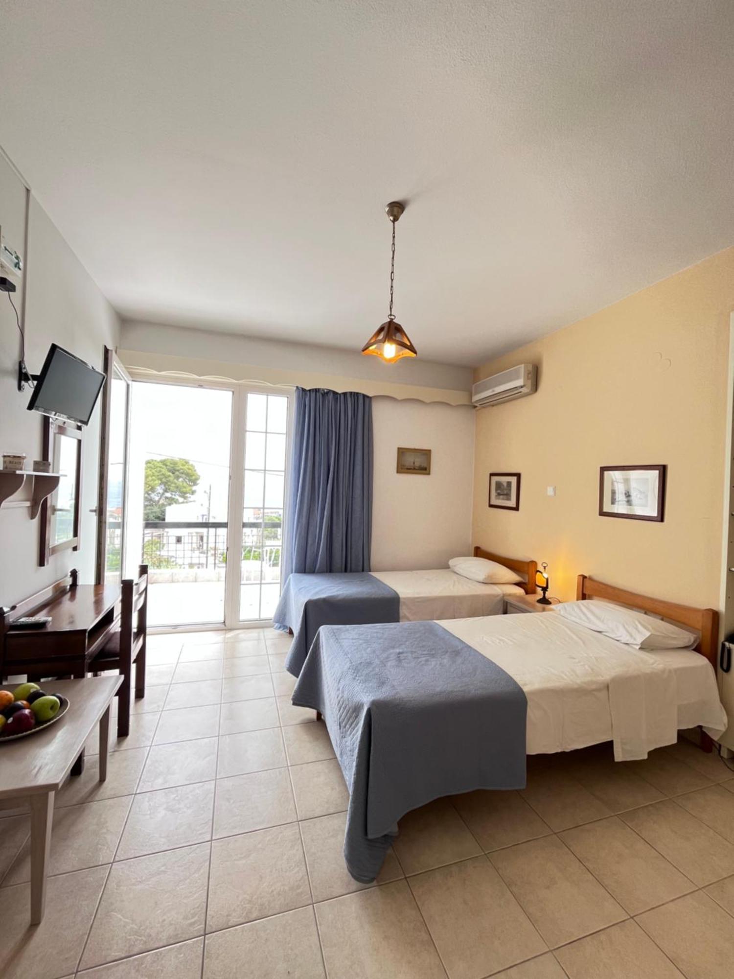 Hotel Elena Алинда Экстерьер фото